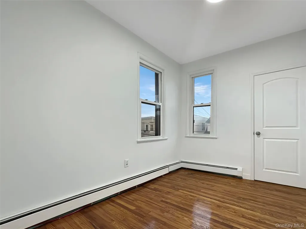 2819 Coddington Avenue Bronx NY 10461