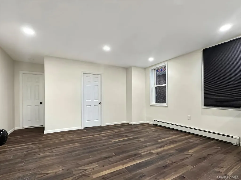 2819 Coddington Avenue Bronx NY 10461