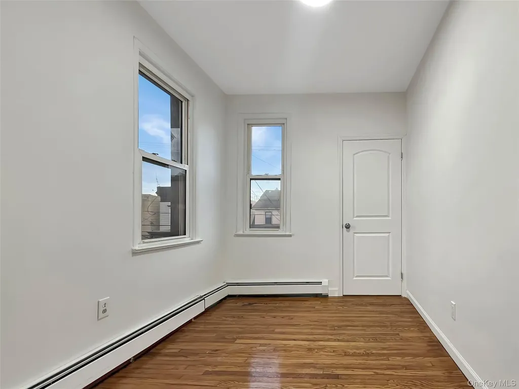 2819 Coddington Avenue Bronx NY 10461