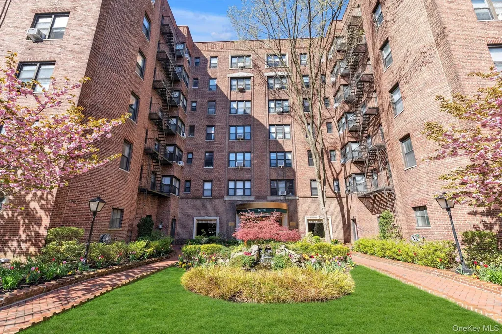 69-10 Yellowstone Boulevard Forest Hills NY 11375