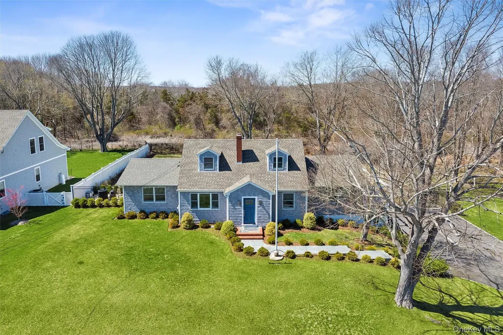 580 Gin Lane Southold NY 11971