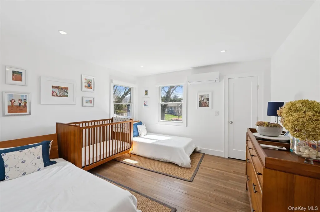 580 Gin Lane Southold NY 11971