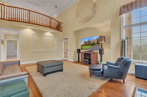 199 Hirst Road Briarcliff Manor NY 10510