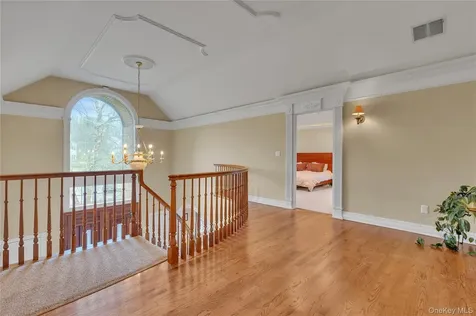 199 Hirst Road Briarcliff Manor NY 10510