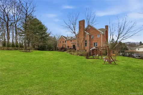 199 Hirst Road Briarcliff Manor NY 10510