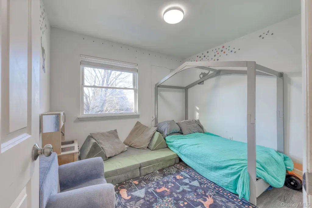 22 Red Barn Lane Middletown NY 10940