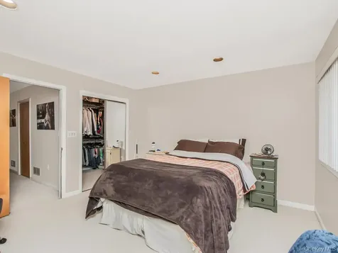 8 Davids Lane Ossining NY 10562