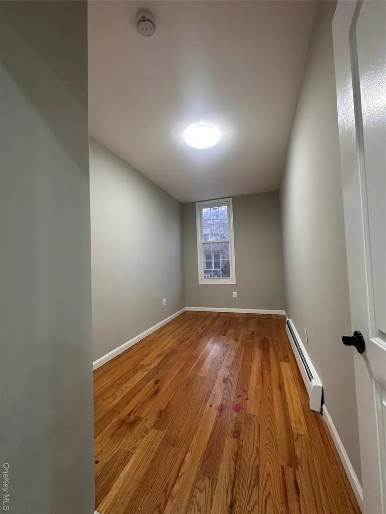 6063 54th Street Maspeth NY 11378