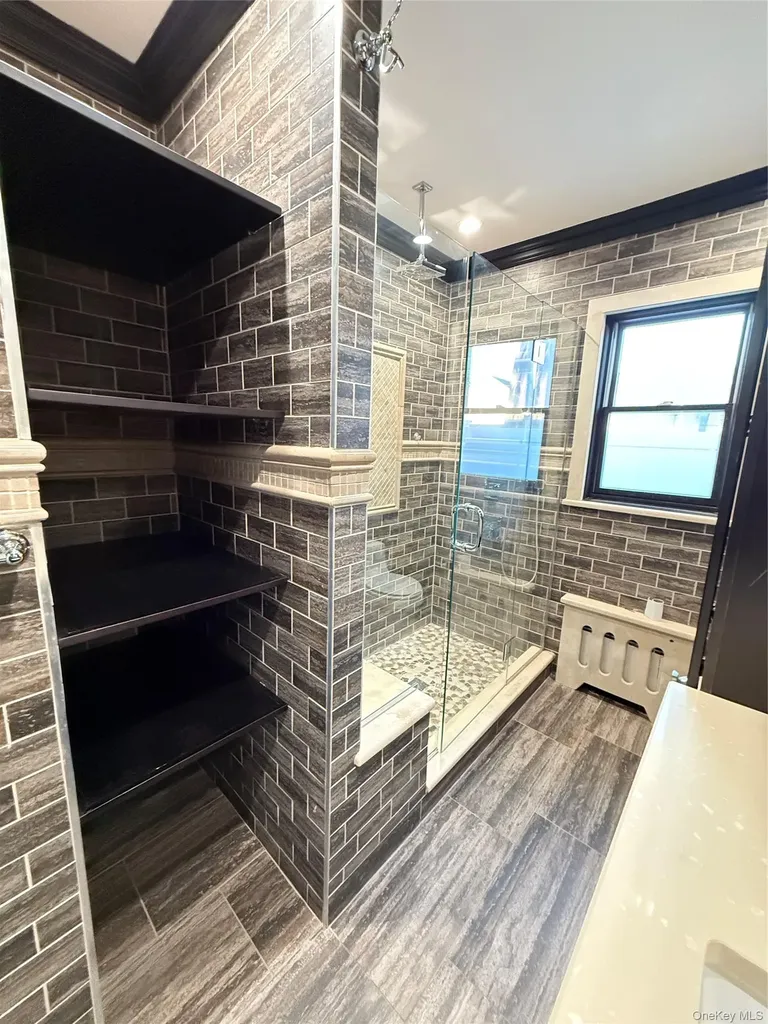 254 Park Avenue Freeport NY 11520