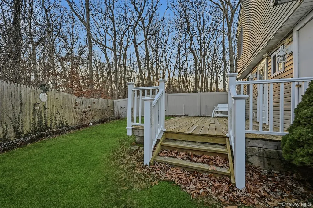1 3rd Street Wading River NY 11792