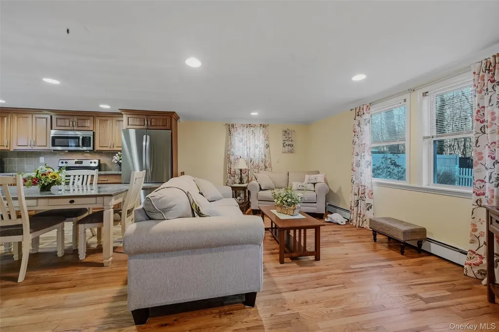 1 3rd Street Wading River NY 11792