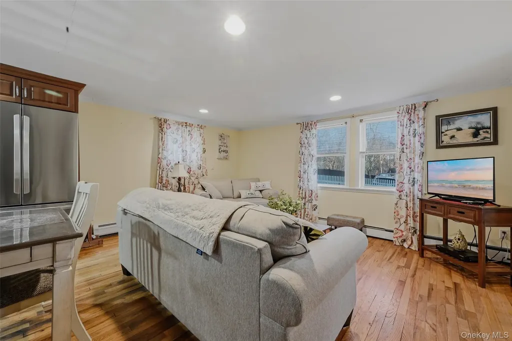 1 3rd Street Wading River NY 11792