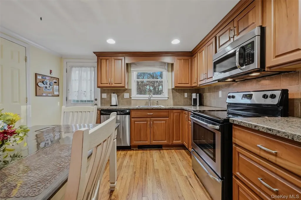 1 3rd Street Wading River NY 11792