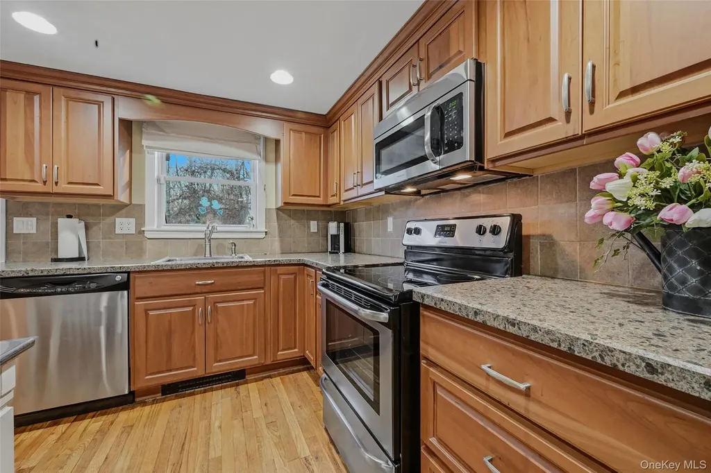 1 3rd Street Wading River NY 11792