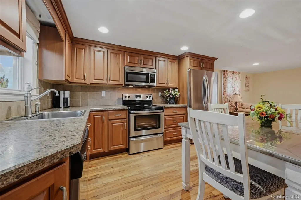 1 3rd Street Wading River NY 11792
