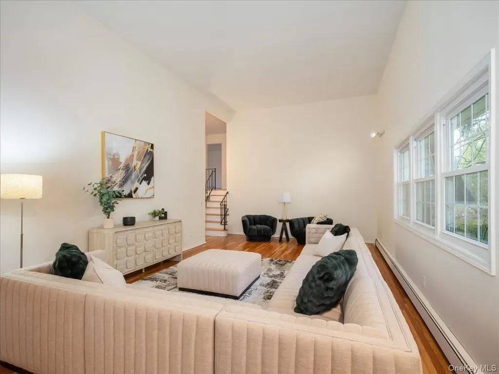 3 Spring Rock Place Spring Valley NY 10977