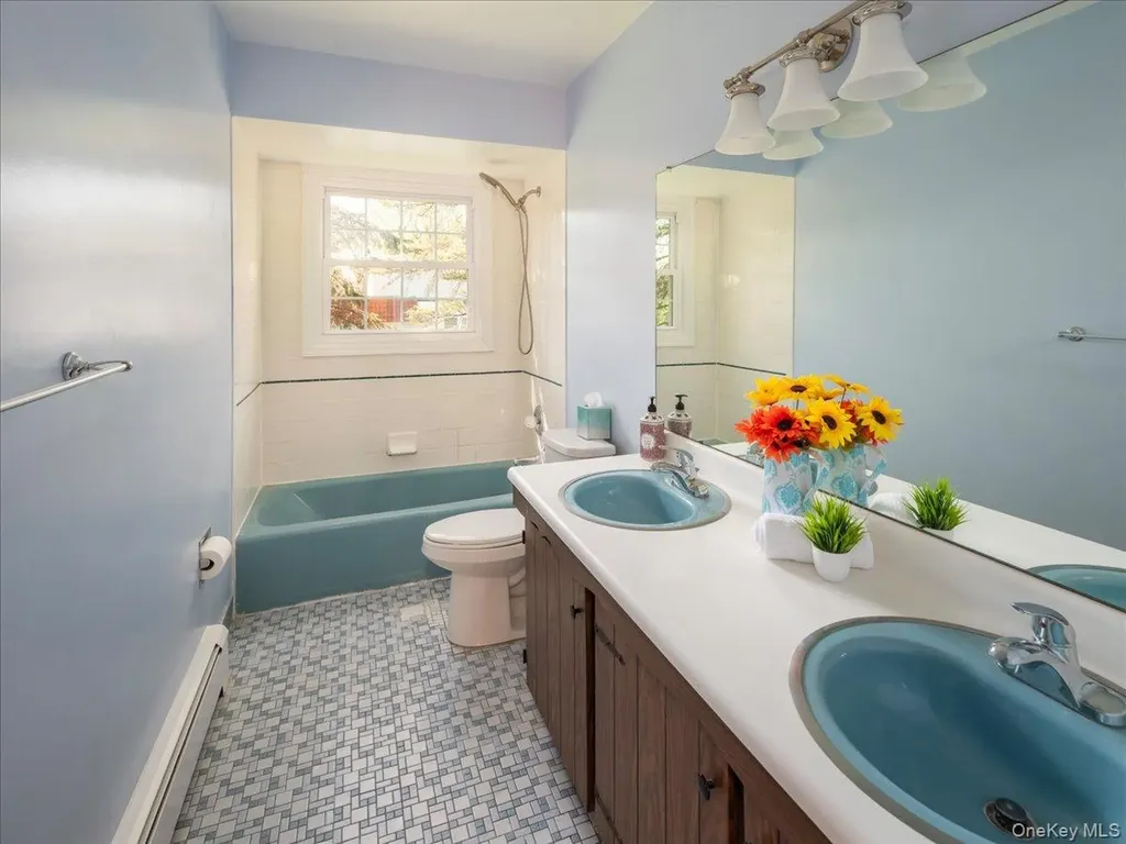 3 Spring Rock Place Spring Valley NY 10977