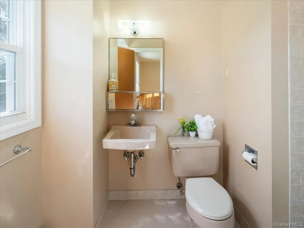 3 Spring Rock Place Spring Valley NY 10977