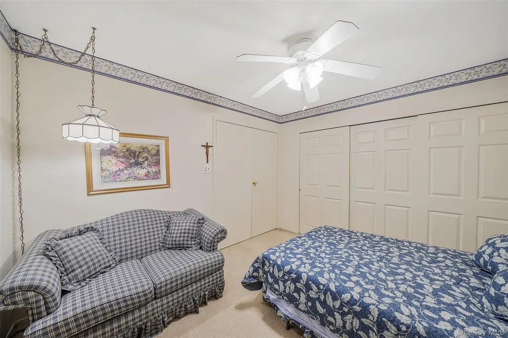 12 Quail Run Drive Deer Park NY 11729