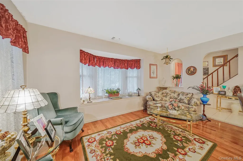 12 Quail Run Drive Deer Park NY 11729