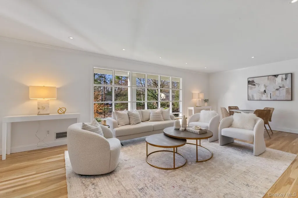 21 Kolbert Drive Scarsdale NY 10583