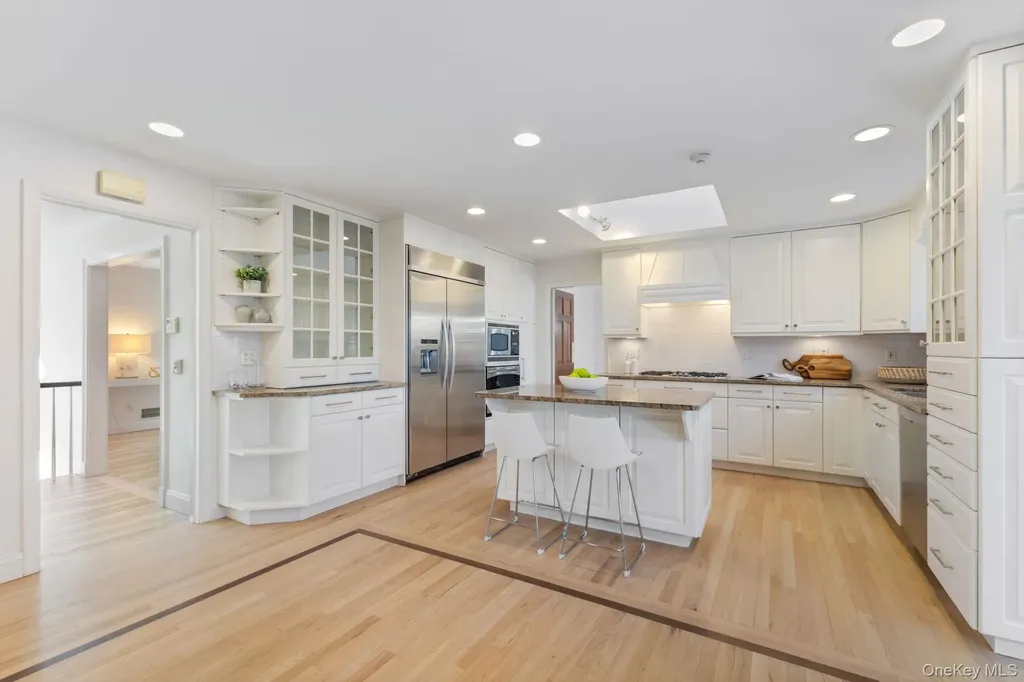 21 Kolbert Drive Scarsdale NY 10583