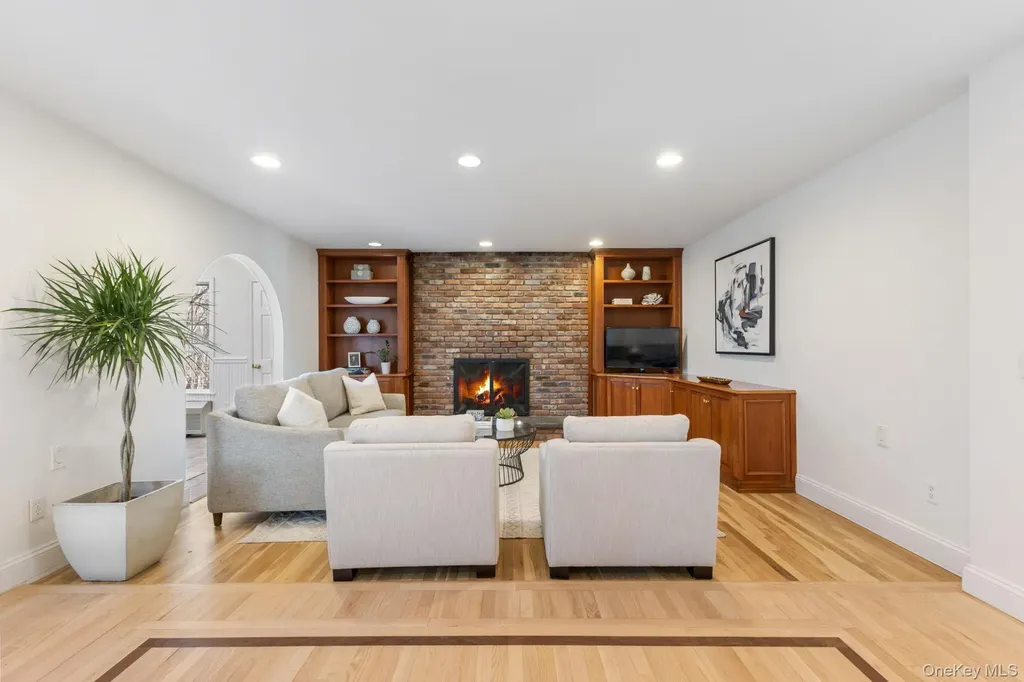 21 Kolbert Drive Scarsdale NY 10583