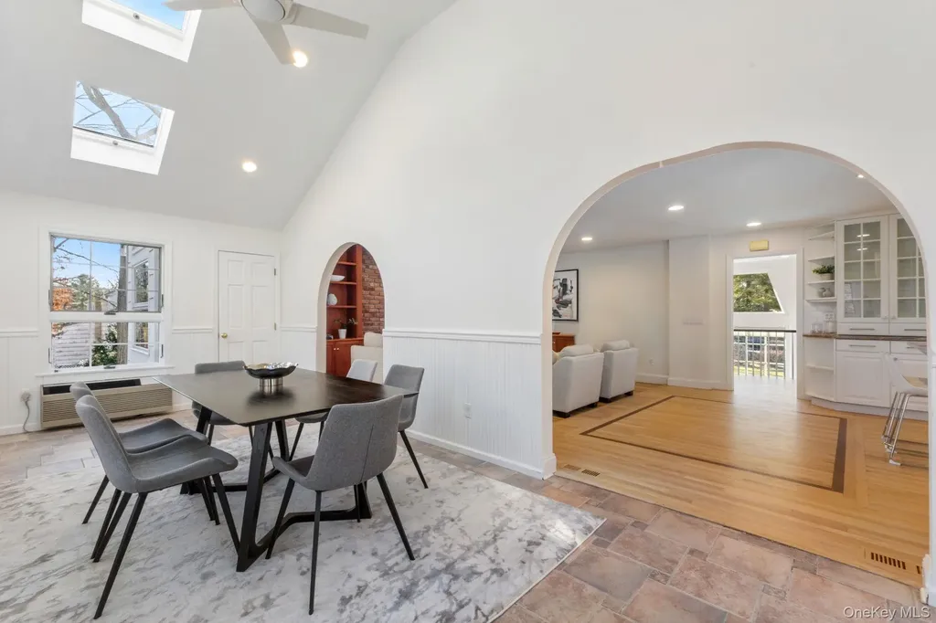 21 Kolbert Drive Scarsdale NY 10583
