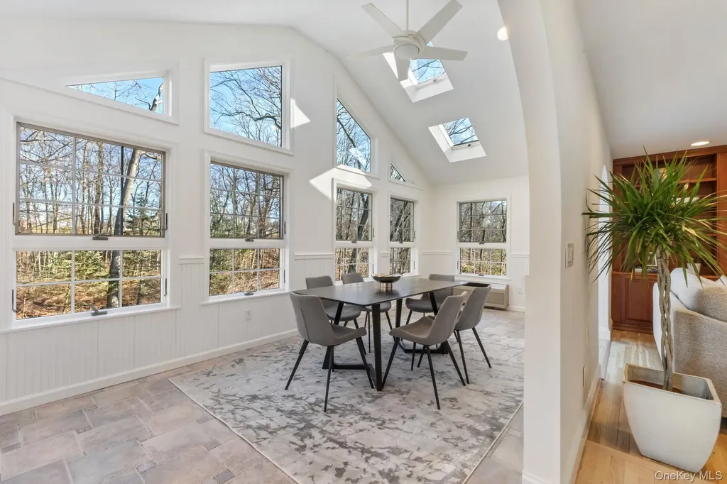 21 Kolbert Drive Scarsdale NY 10583