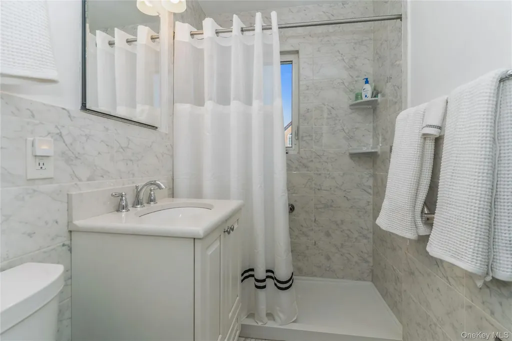 14839 60th Avenue Flushing NY 11355