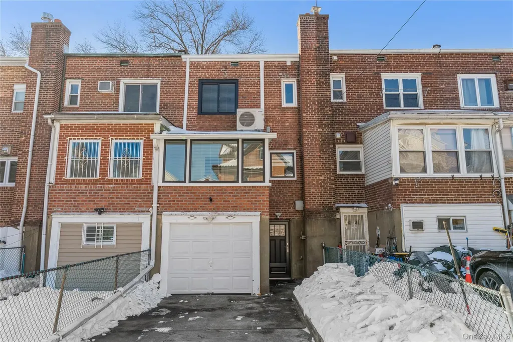 14839 60th Avenue Flushing NY 11355