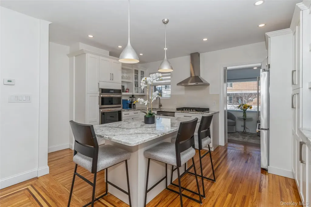 14839 60th Avenue Flushing NY 11355