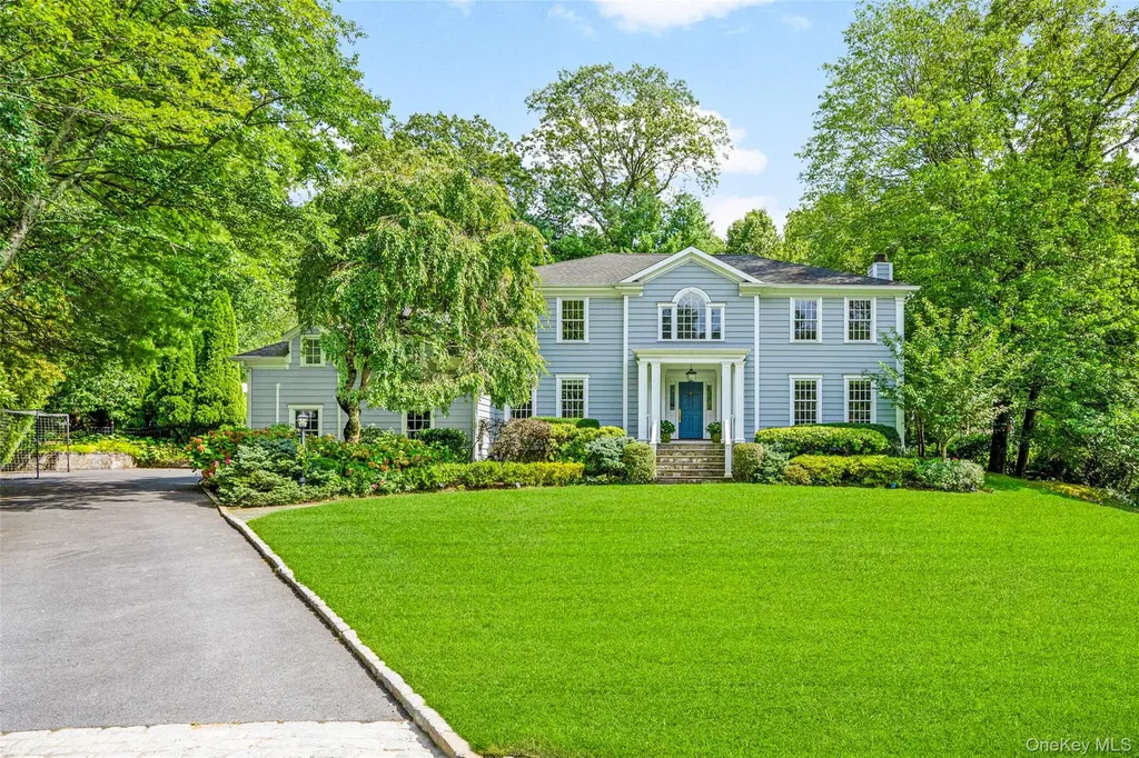 10 Hilltop Road Larchmont NY 10538