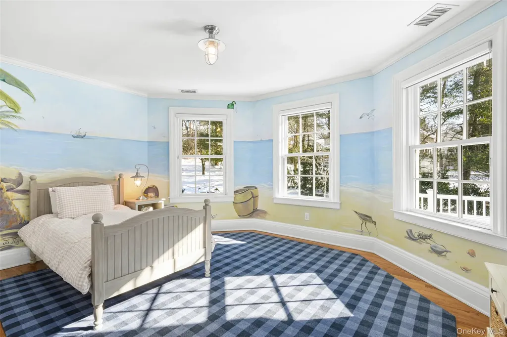 10 Hilltop Road Larchmont NY 10538