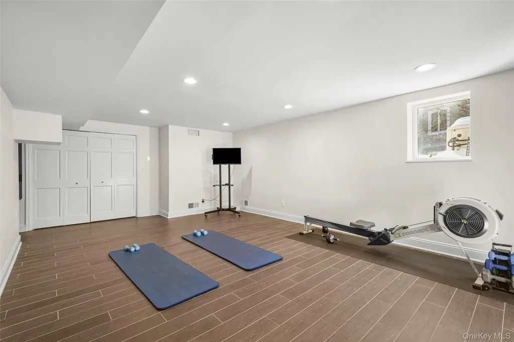 10 Hilltop Road Larchmont NY 10538