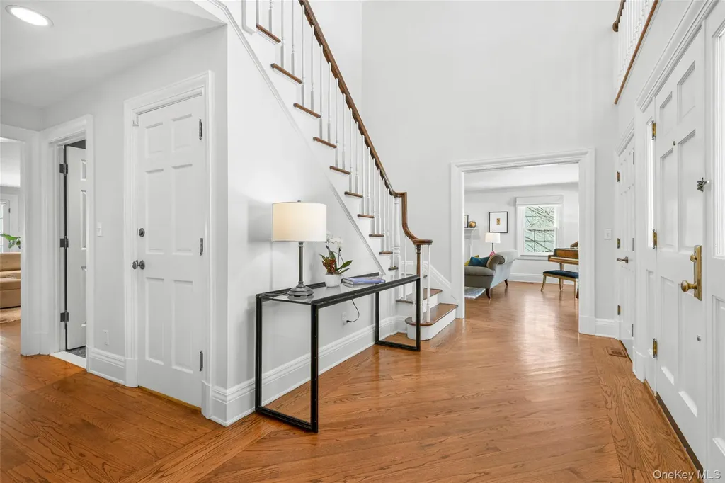 10 Hilltop Road Larchmont NY 10538