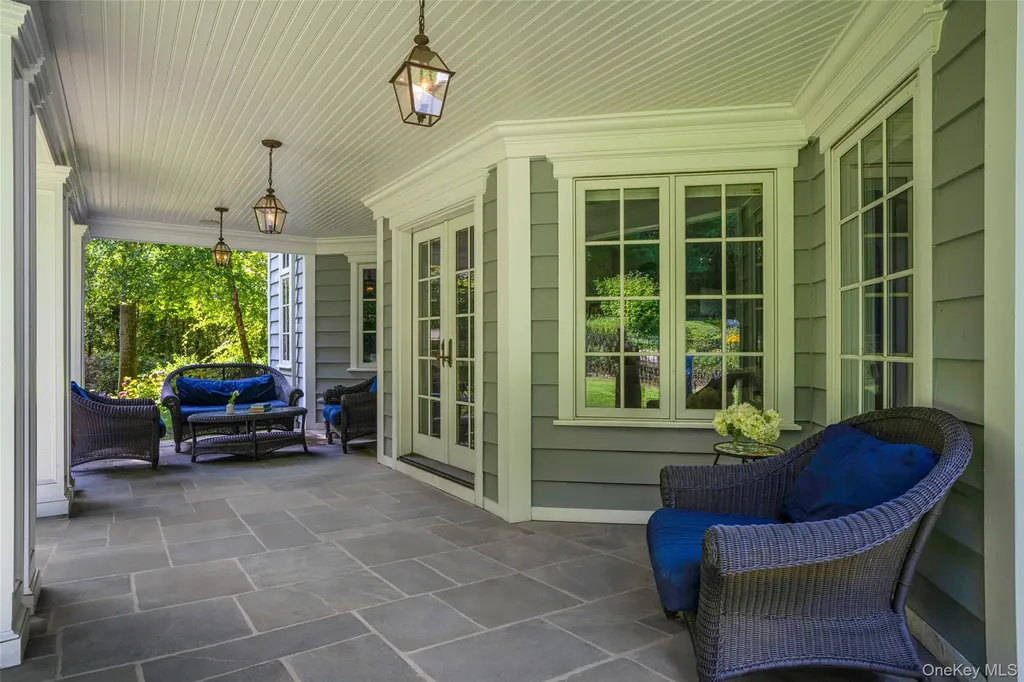 10 Hilltop Road Larchmont NY 10538