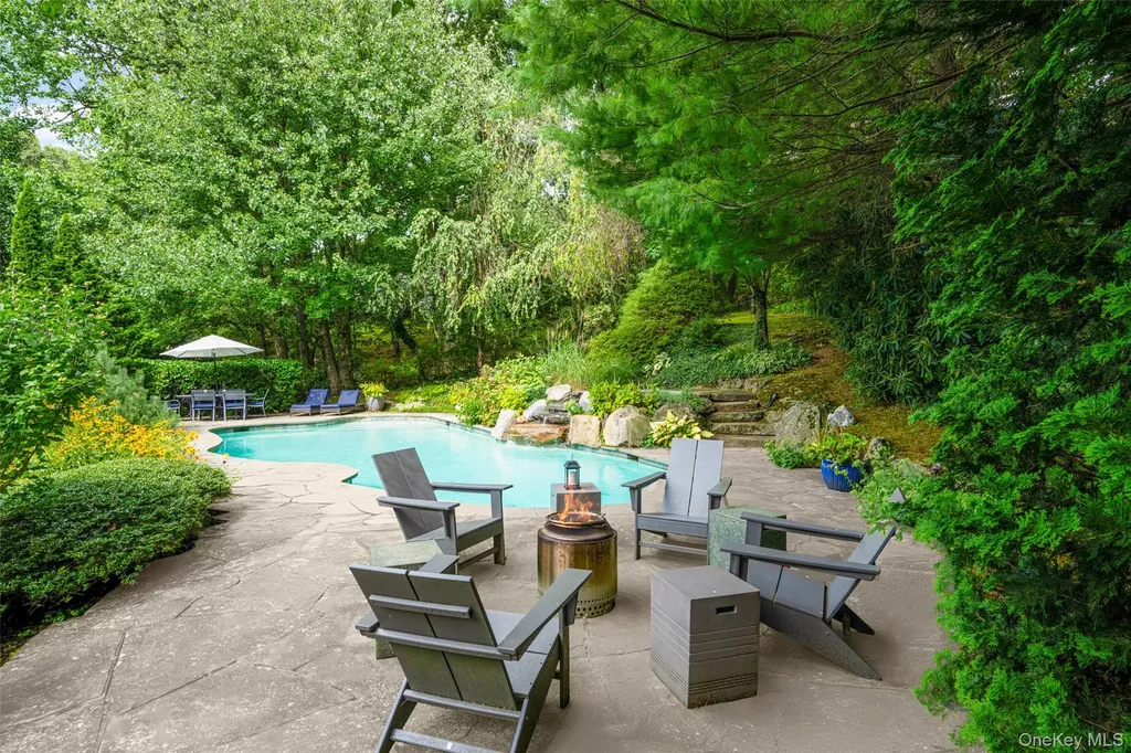 10 Hilltop Road Larchmont NY 10538