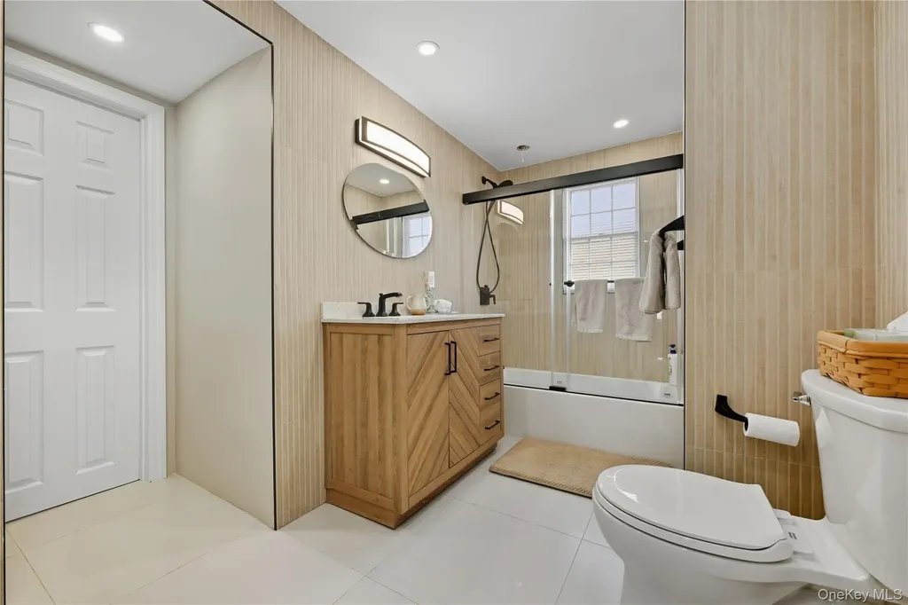 8 Burton Avenue Woodmere NY 11598