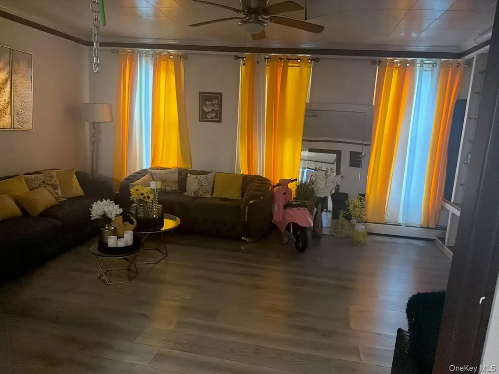 249 Calhoun Avenue Bronx NY 10465