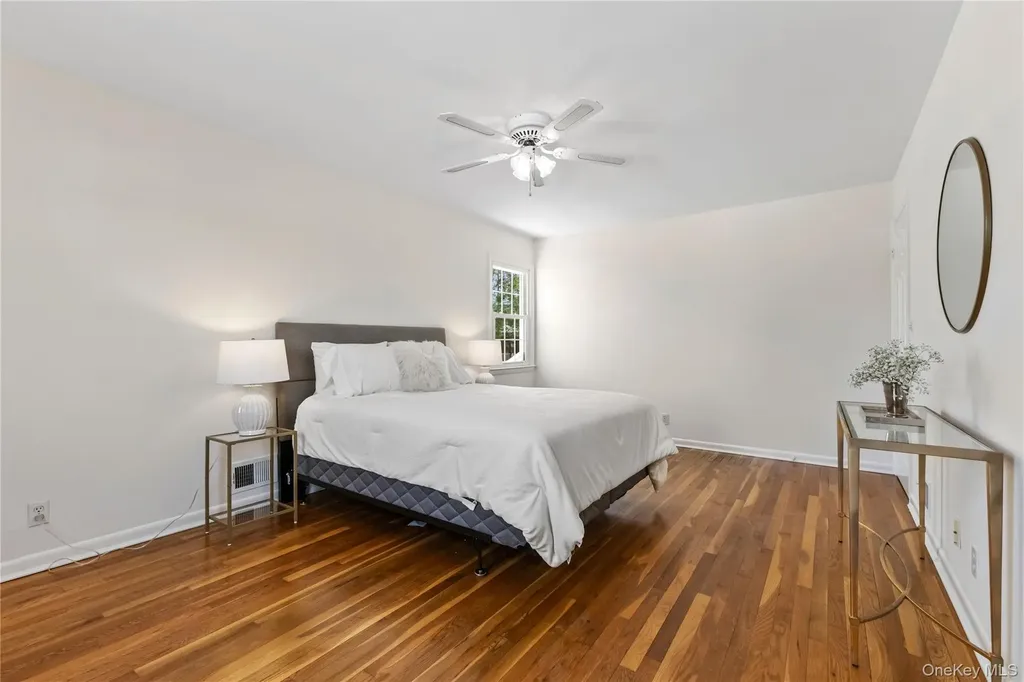53 Oak Avenue Larchmont NY 10538