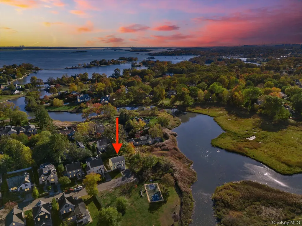53 Oak Avenue Larchmont NY 10538