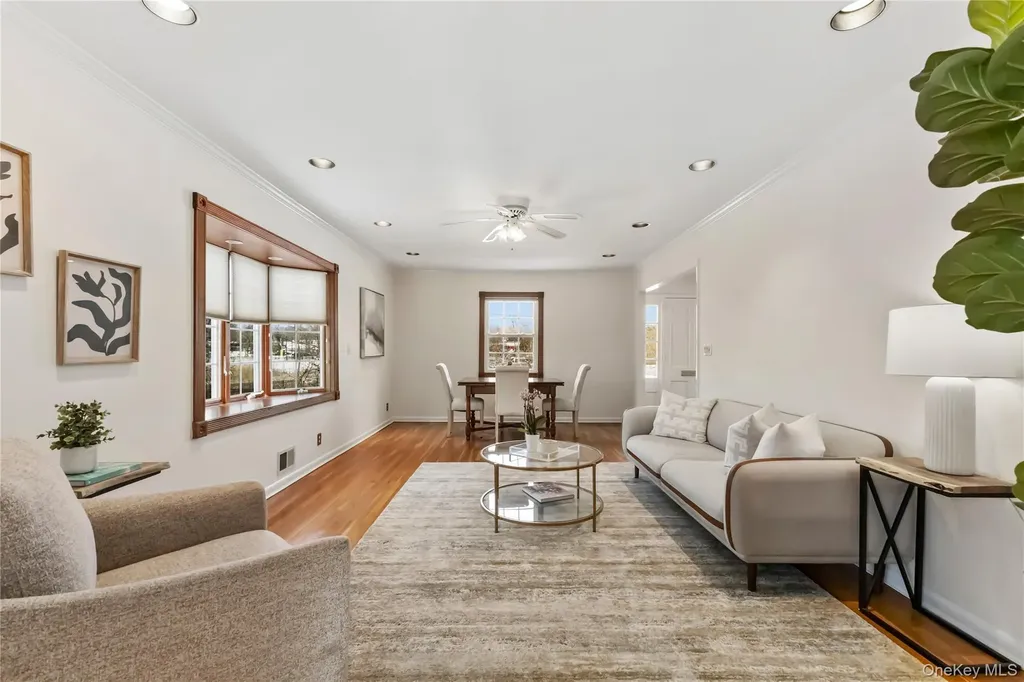 53 Oak Avenue Larchmont NY 10538