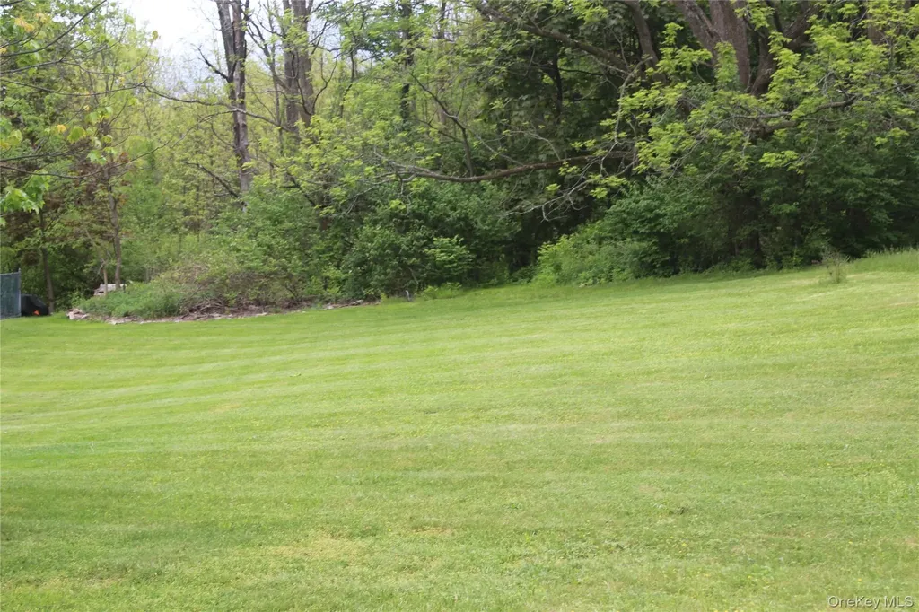 30 Harding Way Monroe NY 10950