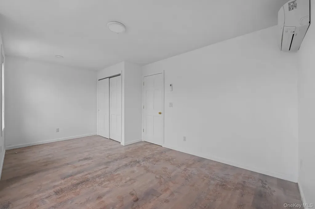 5844 Fresh Pond Road Maspeth NY 11378