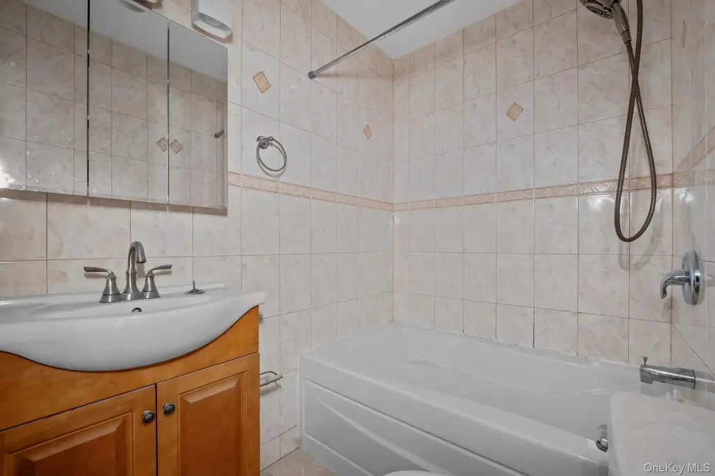 5844 Fresh Pond Road Maspeth NY 11378
