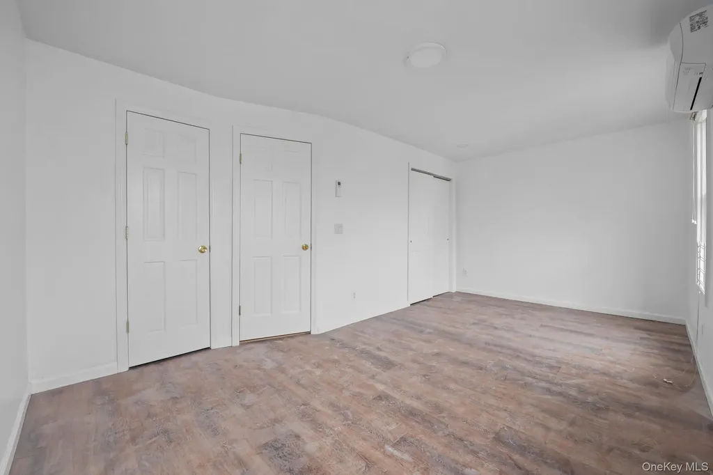 5844 Fresh Pond Road Maspeth NY 11378