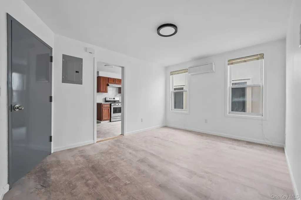 5844 Fresh Pond Road Maspeth NY 11378