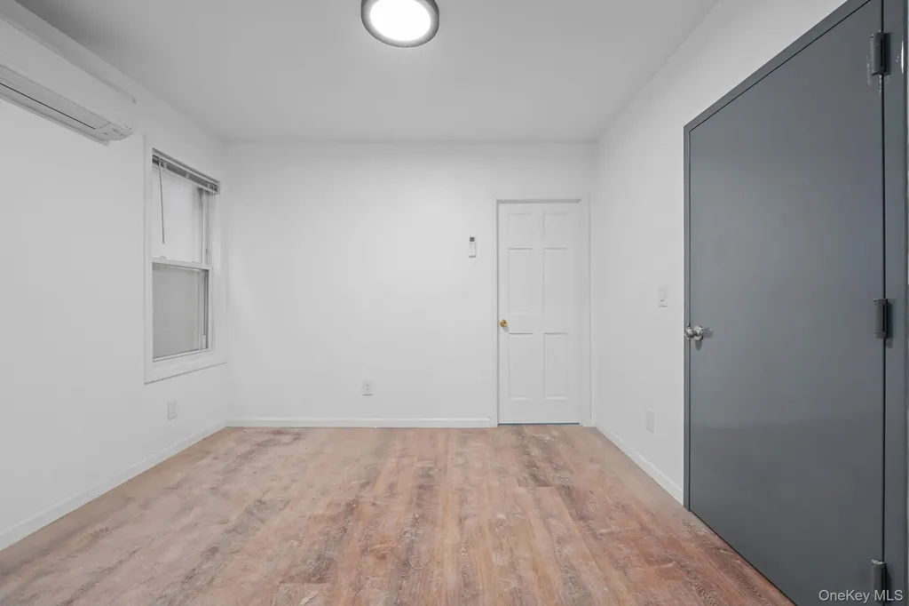 5844 Fresh Pond Road Maspeth NY 11378