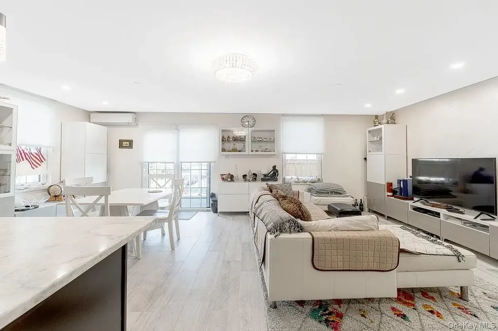 4300 Atlantic Avenue Brooklyn NY 11224